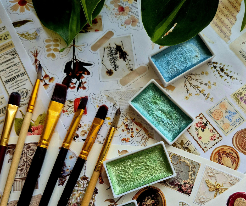 Creative Collage Course